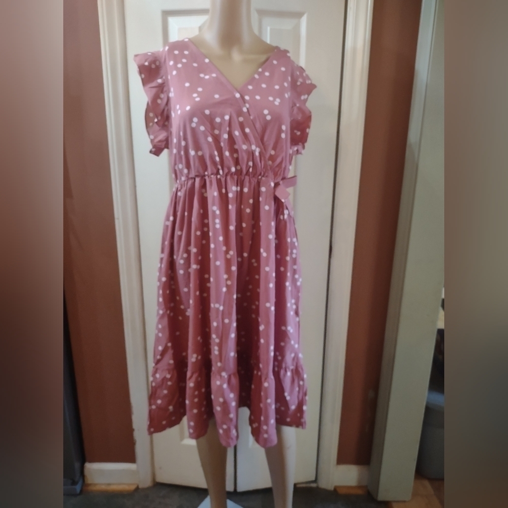 Nwt Pat Pat women's pink with white polka dots size large dress